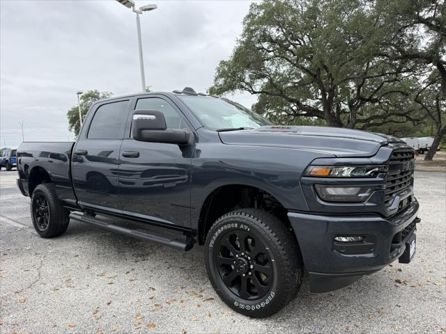 2026 RAM 2500 RAM 2500 BLACK EXPRESS CREW CAB 4X4 64 BOX