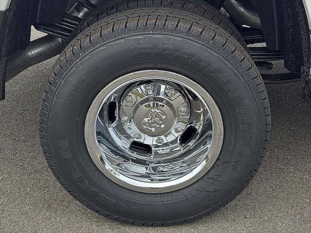 2026 Ram 3500 Tradesman Crew Cab 4x4 8' Box
