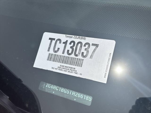 2026 Chrysler Pacifica Select