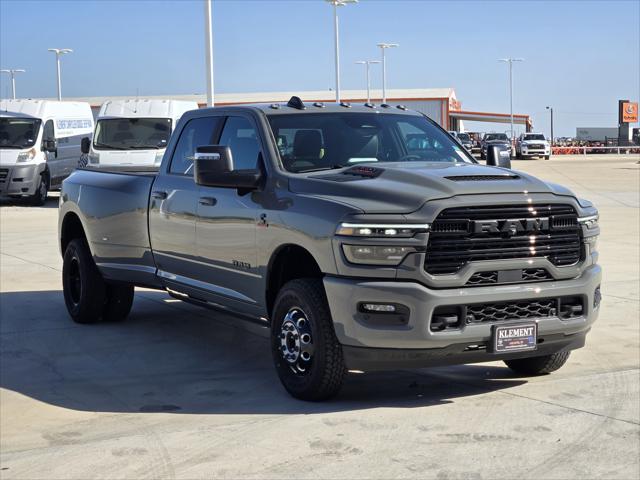 2026 RAM Ram 3500 RAM 3500 LARAMIE CREW CAB 4X4 8 BOX