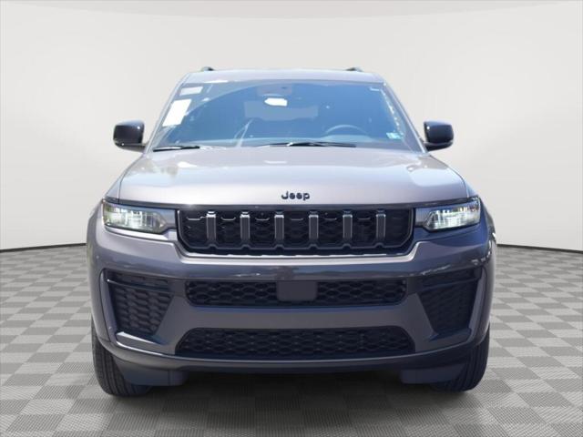 2026 Jeep Grand Cherokee GRAND CHEROKEE L LAREDO ALTITUDE 4X4 2026 Jeep Grand Cherokee GRAND CHEROKEE L LAREDO ALTITUDE 4X4