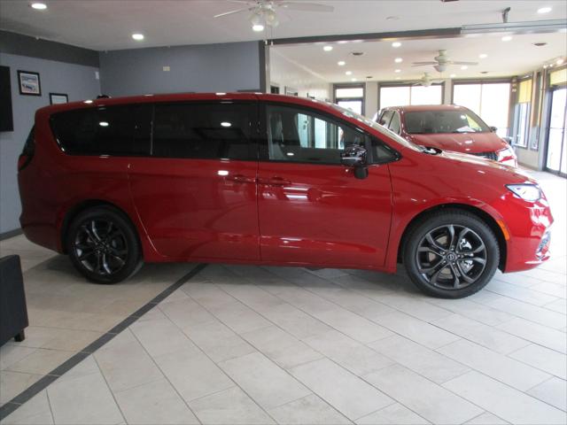 2026 Chrysler Pacifica PACIFICA SELECT