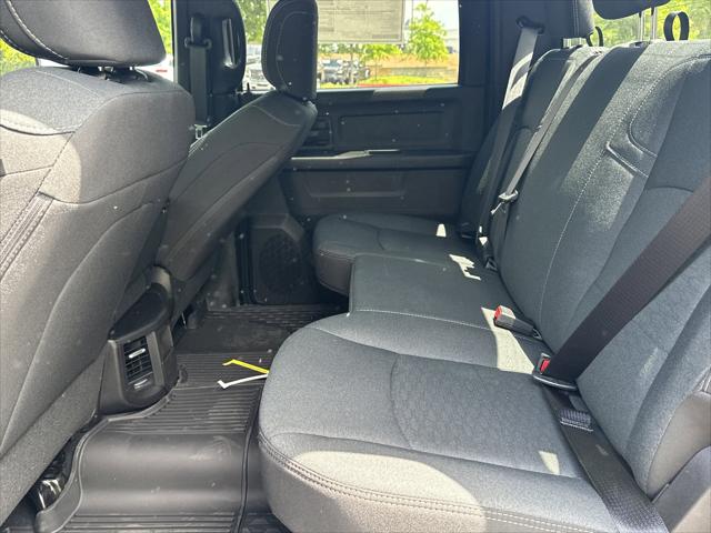 2026 Ram 2500 Black Express Crew Cab 4x4 6'4" Box