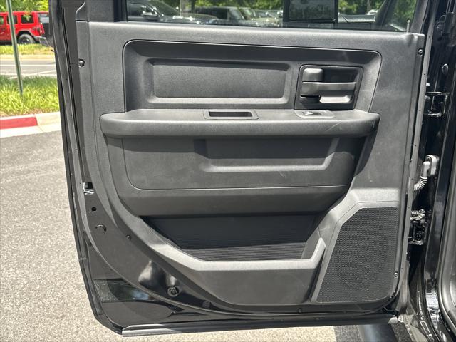2026 Ram 2500 Black Express Crew Cab 4x4 6'4" Box