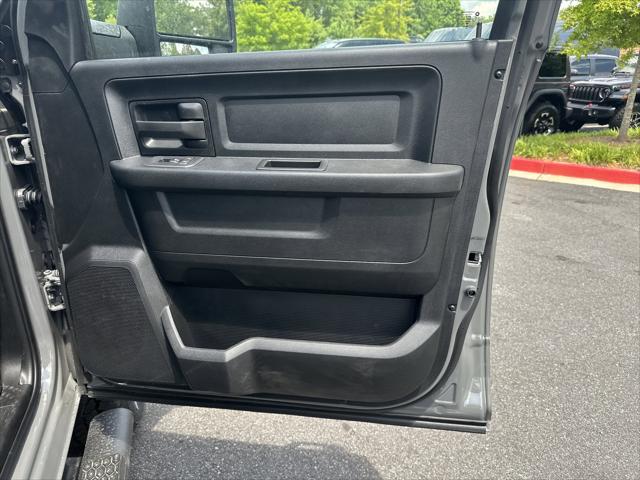 2026 Ram 2500 Black Express Crew Cab 4x4 6'4" Box