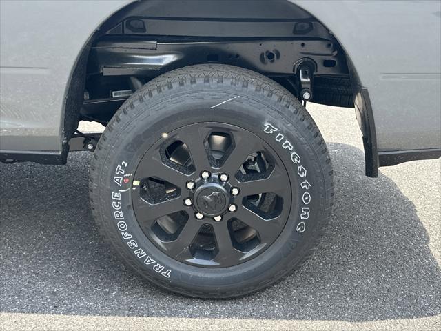 2026 Ram 2500 Black Express Crew Cab 4x4 6'4" Box