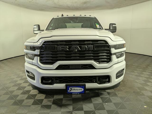 2026 RAM Ram 3500 RAM 3500 BIG HORN CREW CAB 4X4 8 BOX