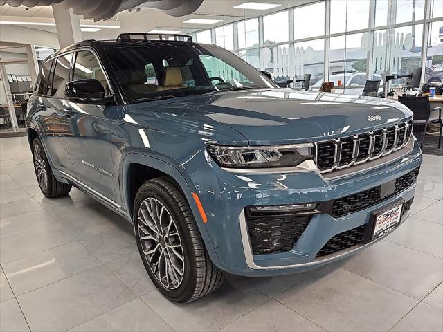 2026 Jeep Grand Cherokee GRAND CHEROKEE SUMMIT 4X4