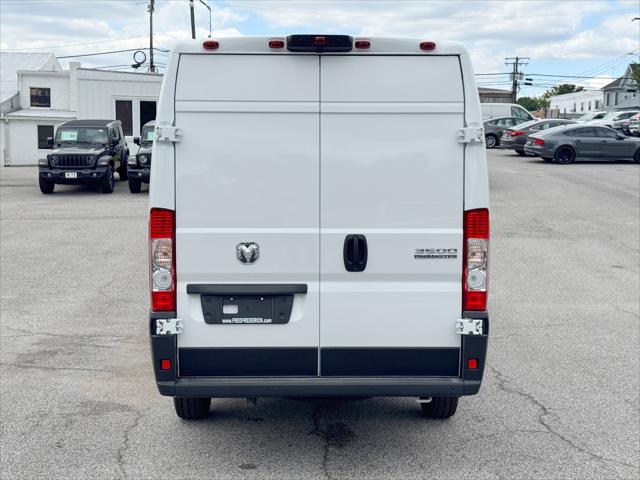 2026 Ram ProMaster Cargo Van Tradesman High Roof 159" WB EXT w/Pass Seat