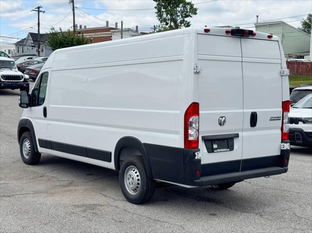 2026 Ram ProMaster Cargo Van Tradesman High Roof 159" WB EXT w/Pass Seat