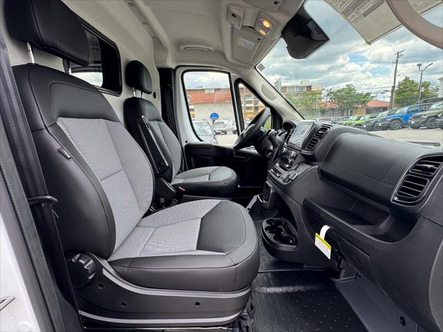 2026 Ram ProMaster Cargo Van Tradesman High Roof 159" WB EXT w/Pass Seat