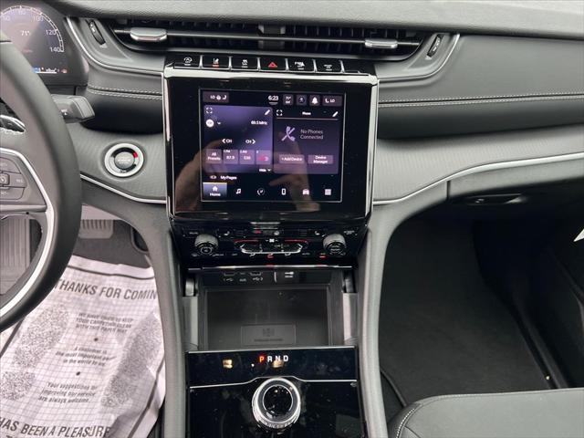 2026 Jeep Grand Cherokee Altitude 4x4