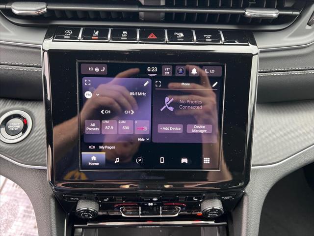 2026 Jeep Grand Cherokee Altitude 4x4