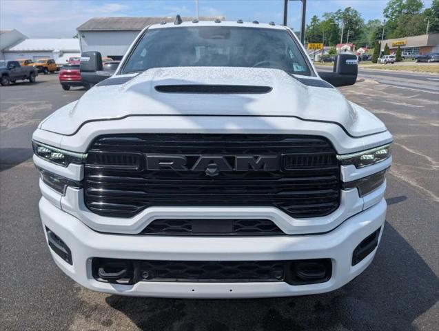 2026 RAM Ram 3500 RAM 3500 LARAMIE MEGA CAB 4X4 64 BOX 2026 RAM Ram 3500 RAM 3500 LARAMIE MEGA CAB 4X4 64 BOX