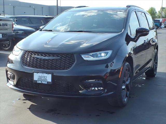 2026 Chrysler Pacifica PACIFICA LIMITED AWD