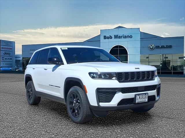 2026 Jeep Grand Cherokee GRAND CHEROKEE LAREDO ALTITUDE 4X4 2026 Jeep Grand Cherokee GRAND CHEROKEE LAREDO ALTITUDE 4X4