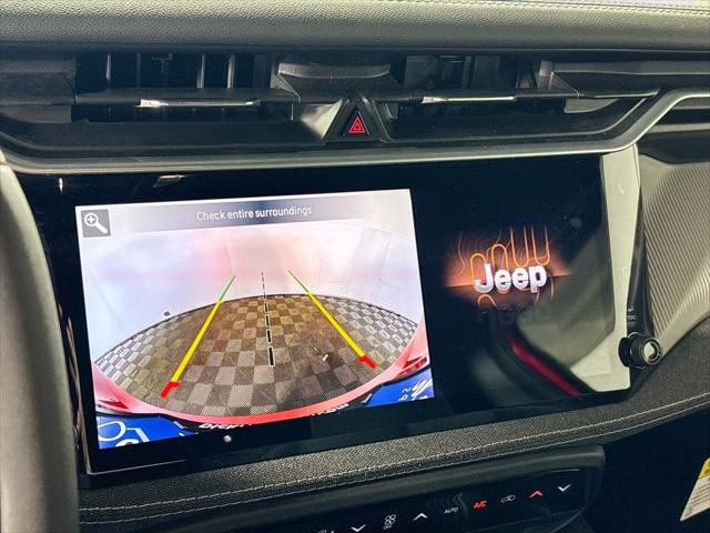 2026 Jeep Cherokee Laredo 4x4