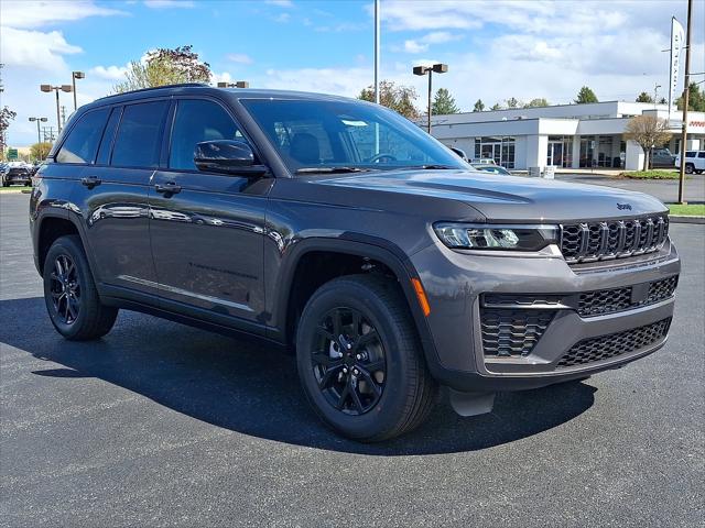 2026 Jeep Grand Cherokee GRAND CHEROKEE LAREDO ALTITUDE 4X4