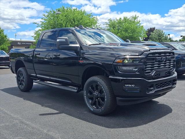 2026 RAM Ram 2500 RAM 2500 BLACK EXPRESS CREW CAB 4X4 64 BOX