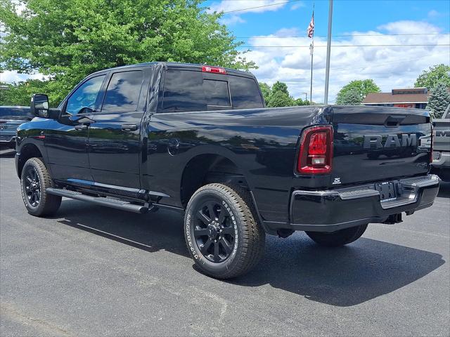 2026 RAM Ram 2500 RAM 2500 BLACK EXPRESS CREW CAB 4X4 64 BOX