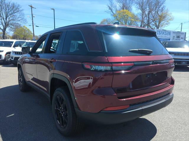 2026 Jeep Grand Cherokee GRAND CHEROKEE LAREDO ALTITUDE 4X4