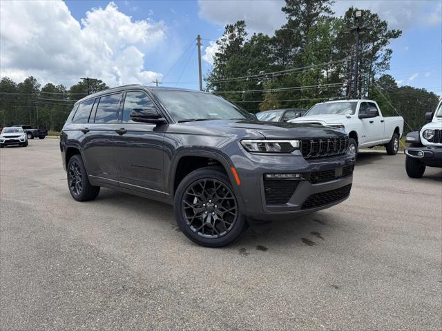 2026 Jeep Grand Cherokee Summit 4x4