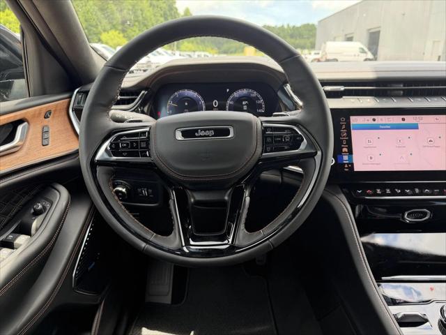2026 Jeep Grand Cherokee Summit 4x4