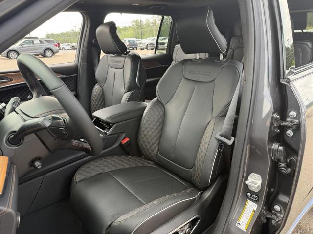 2026 Jeep Grand Cherokee Summit 4x4
