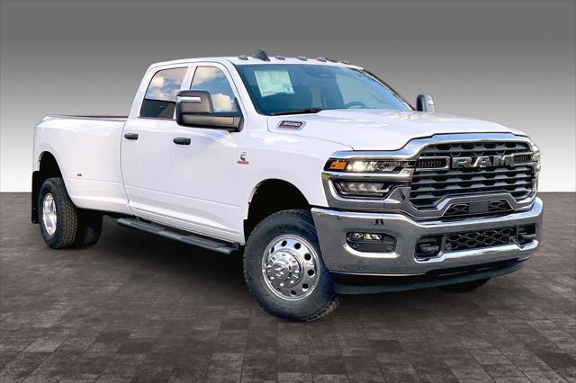 2026 RAM Ram 3500 Chassis Cab RAM 3500 TRADESMAN CHASSIS REGULAR CAB 4X4 60 CA