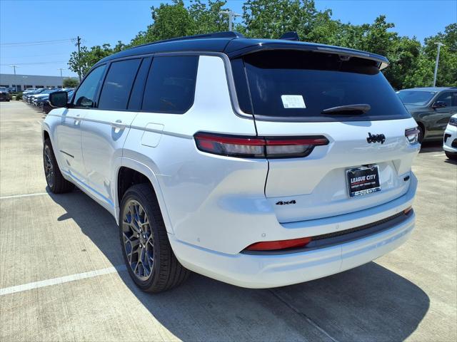 2026 Jeep Grand Cherokee Summit 4x4