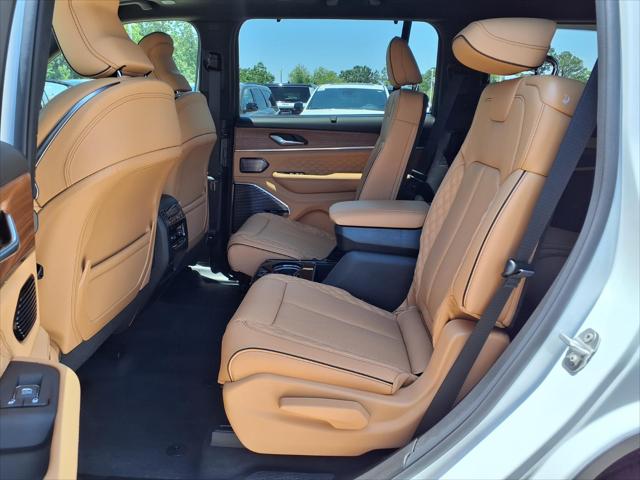 2026 Jeep Grand Cherokee Summit 4x4