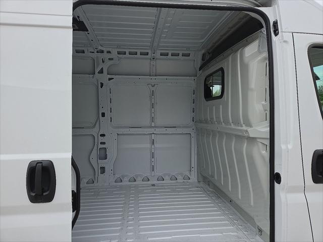 2026 Ram ProMaster Cargo Van Tradesman High Roof 159" WB EXT w/Pass Seat