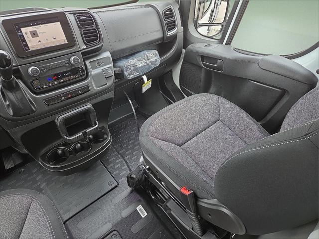2026 Ram ProMaster Cargo Van Tradesman High Roof 159" WB EXT w/Pass Seat