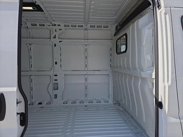 2026 Ram ProMaster Cargo Van Tradesman High Roof 159" WB EXT w/Pass Seat