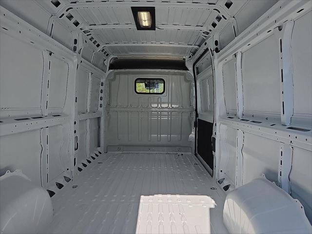 2026 Ram ProMaster Cargo Van Tradesman High Roof 159" WB EXT w/Pass Seat