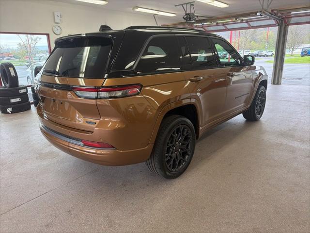 2026 Jeep Grand Cherokee Summit 4x4