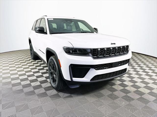 2026 Jeep Grand Cherokee GRAND CHEROKEE LAREDO ALTITUDE 4X4