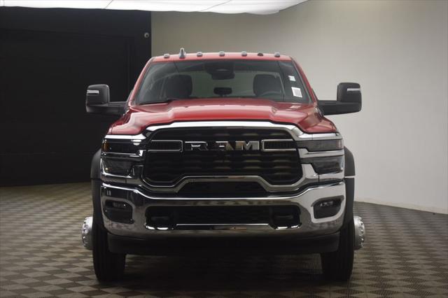 2026 RAM 5500 Chassis RAM 5500 TRADESMAN CHASSIS CREW CAB 4X4 84 CA