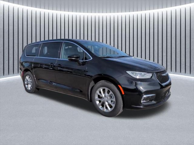 2026 Chrysler Pacifica PACIFICA LIMITED AWD