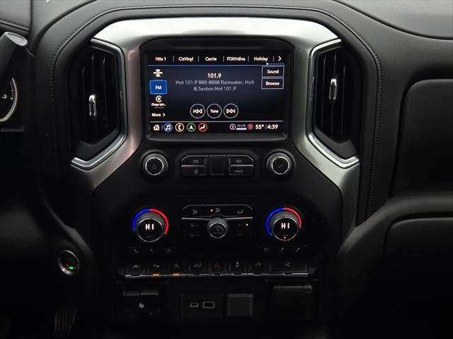 2022 Chevrolet Silverado 1500 2WD Crew Cab Short Bed LTZ