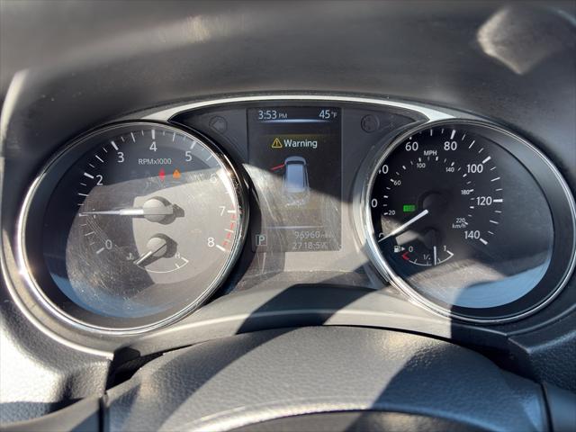 2016 Nissan Rogue SV