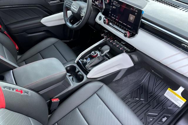 2026 GMC Canyon AT4X, 4WD