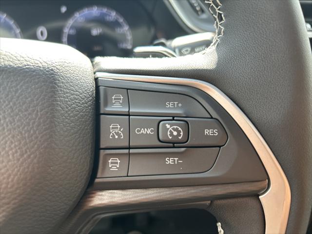 2026 Jeep Grand Cherokee Altitude 4x2