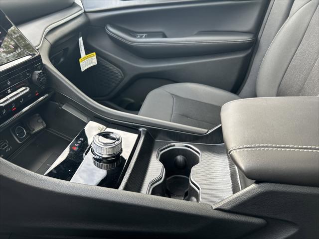 2026 Jeep Grand Cherokee Altitude 4x2