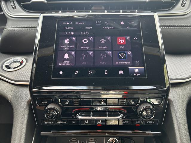 2026 Jeep Grand Cherokee Altitude 4x2