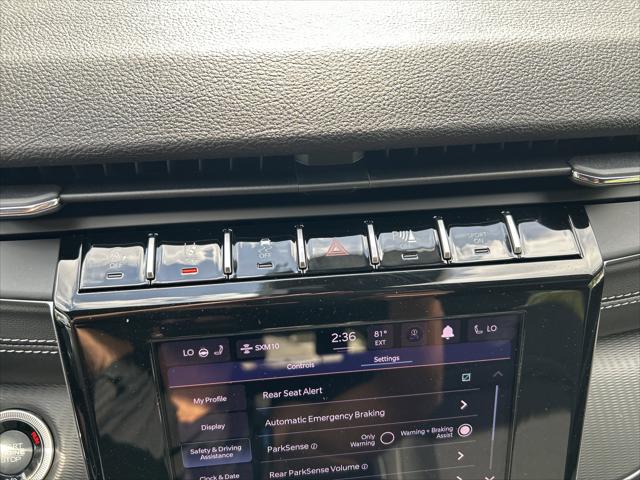 2026 Jeep Grand Cherokee Altitude 4x2