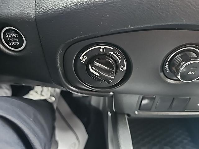 2024 Nissan Frontier Crew Cab SV 4x4