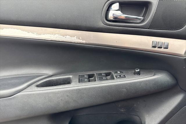 2012 INFINITI G37 X
