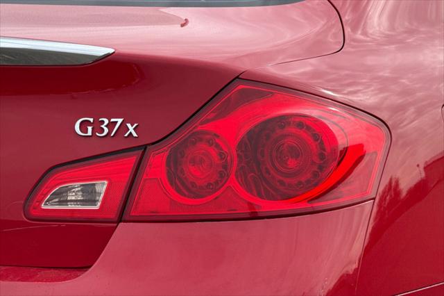 2012 INFINITI G37 X