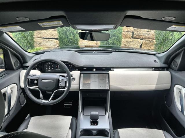 2026 Land Rover Discovery Sport Landmark